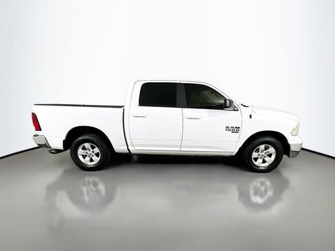 Used 2021 RAM 1500 Classic SLT image 4