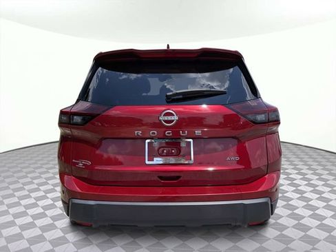 Used 2025 Nissan Rogue SV AWD/4WD image 5