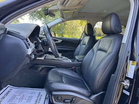 Used 2019 Audi Q7 2.0T Premium w/ Convenience Package AWD/4WD image 10