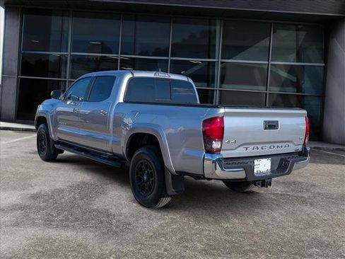 Used 2022 Toyota Tacoma SR5 image 4
