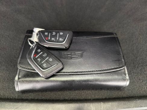 Used 2024 Cadillac Escalade Sport w/ LPO, ONYX Package AWD/4WD image 33