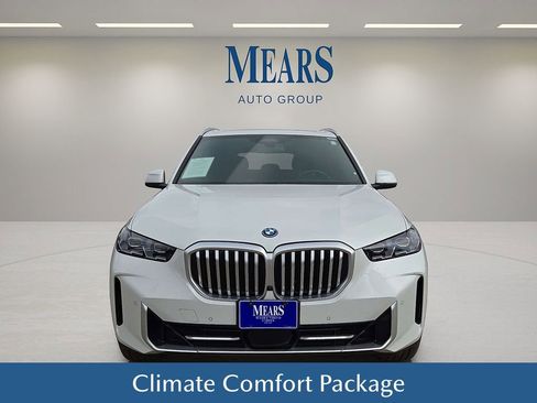 Used 2024 BMW X5 xDrive50e image 8