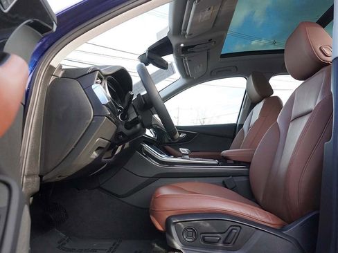 Used 2023 Audi Q7 2.0T Premium w/ Convenience Package image 37