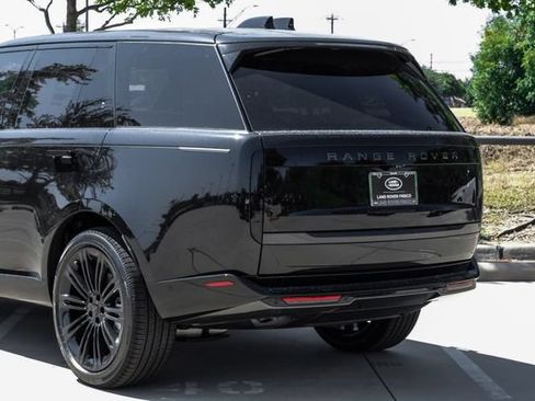 New 2026 Land Rover Range Rover SE AWD/4WD image 14