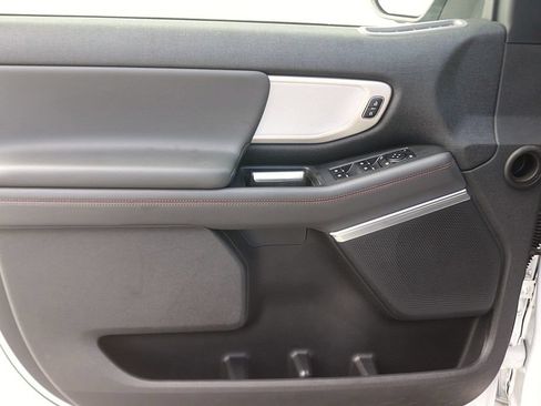 Used 2025 Ford Expedition Active RWD image 10