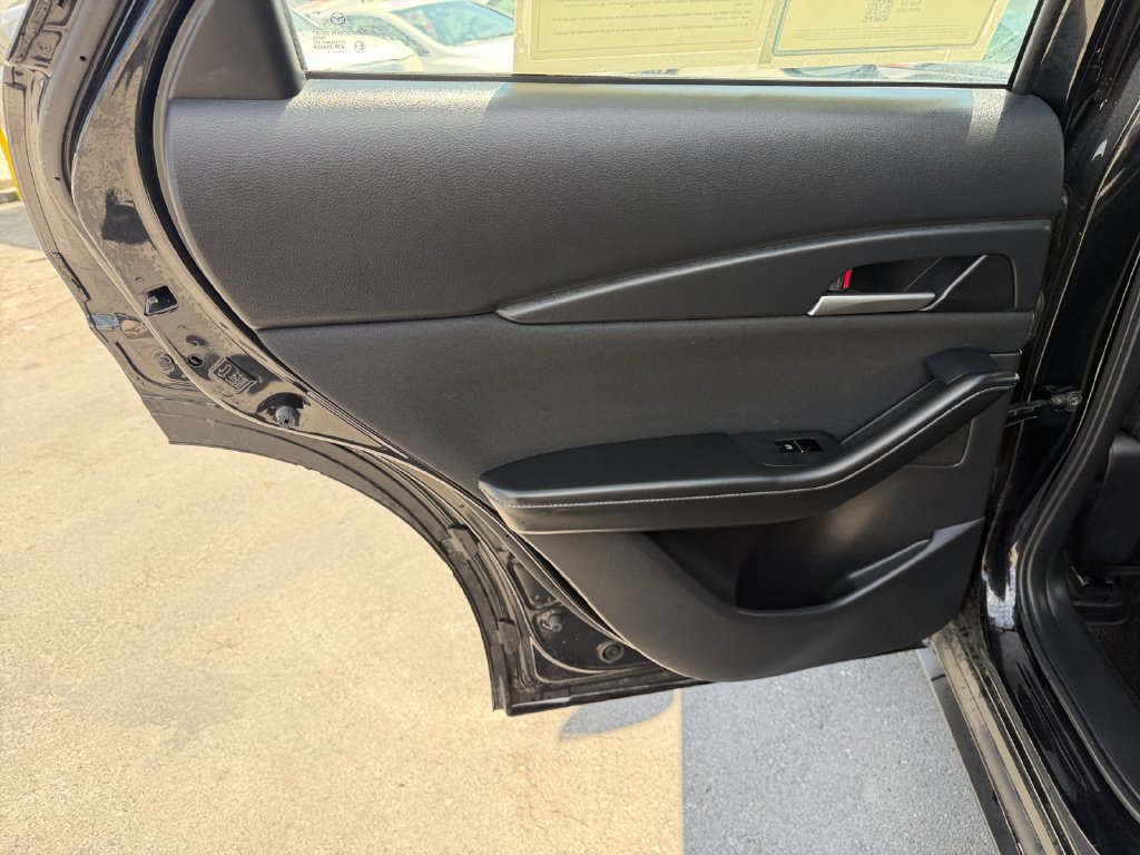 Used 2025 MAZDA CX-30 AWD 2.5 S image 26