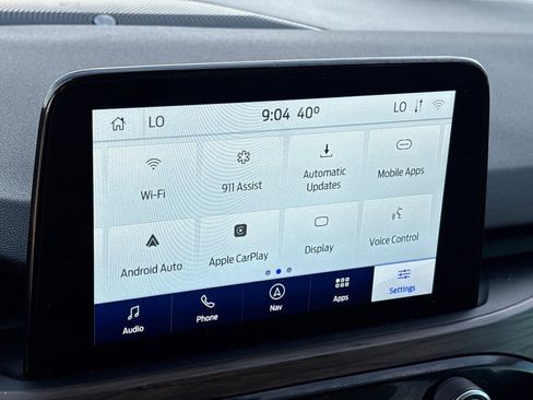 Used 2020 Ford Escape Titanium image 23