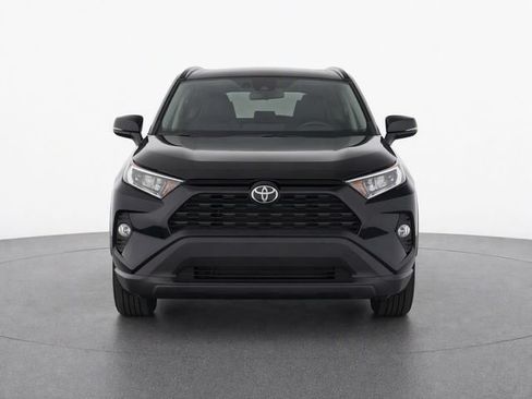Used 2020 Toyota RAV4 XLE w/ Convenience Package AWD/4WD image 5