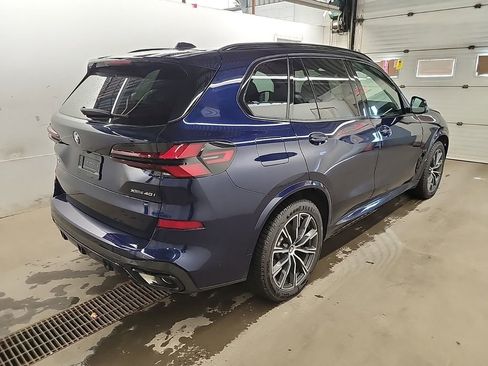 Used 2025 BMW X5 xDrive40i AWD/4WD image 6