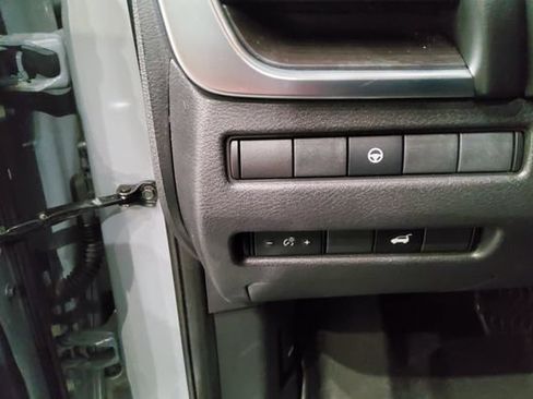 Used 2021 Nissan Rogue SL AWD/4WD image 29