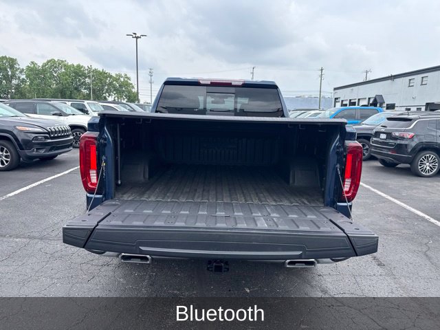 Used 2023 GMC Sierra 1500 SLT w/ SLT Premium Package AWD/4WD image 9