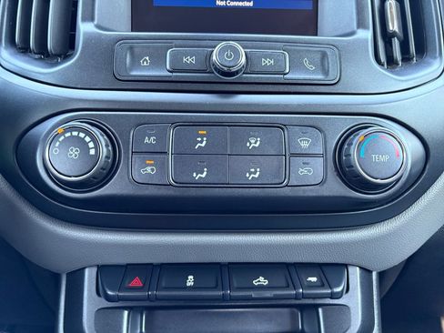 Used 2020 Chevrolet Colorado W/T w/ WT Convenience Package image 23