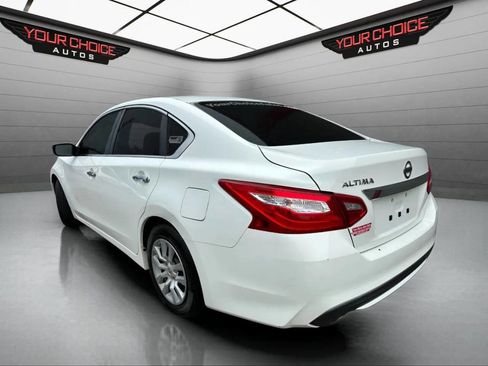 Used 2017 Nissan Altima 2.5 S w/ Power Driver Seat Package image 3