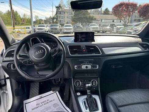 Used 2017 Audi Q3 2.0T Premium Plus w/ Premium Plus Package image 11