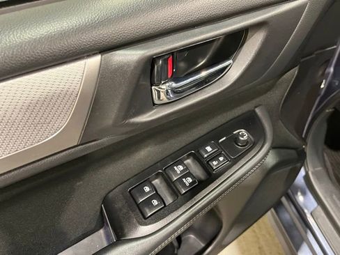 Used 2018 Subaru Legacy 2.5i Premium image 36