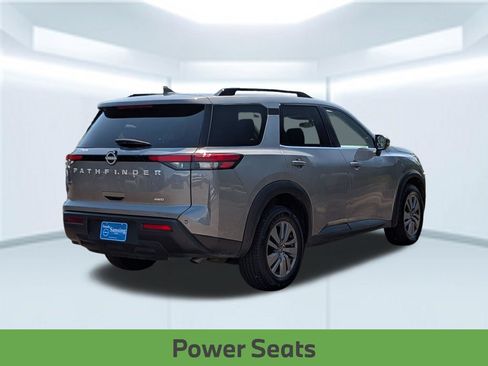 Certified 2025 Nissan Pathfinder SV AWD/4WD image 7