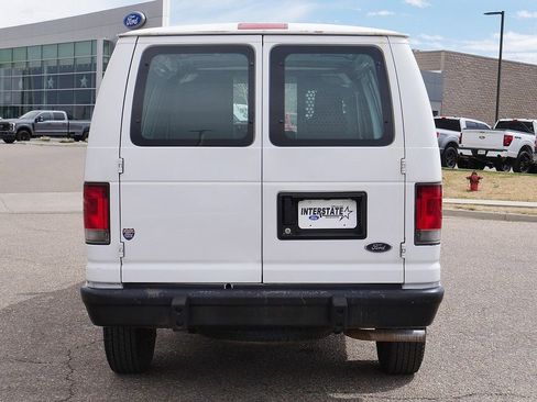 Used 2013 Ford E-250 and Econoline 250 image 4