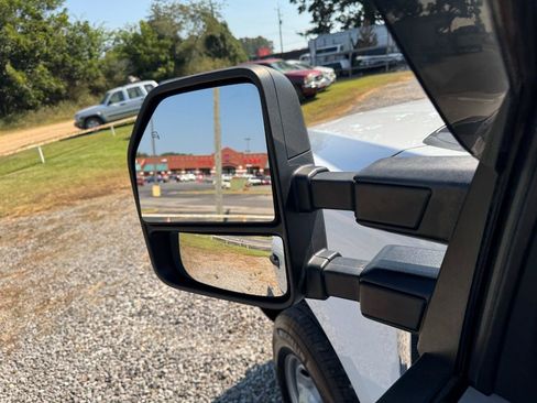 Used 2019 Ford F250 XL w/ Power Equipment Group AWD/4WD image 26