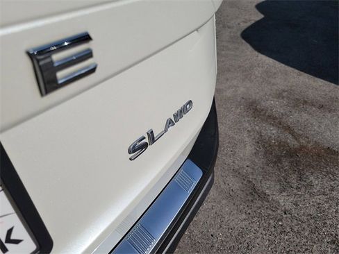 Used 2023 Nissan Rogue SL w/ SL Premium Package image 7