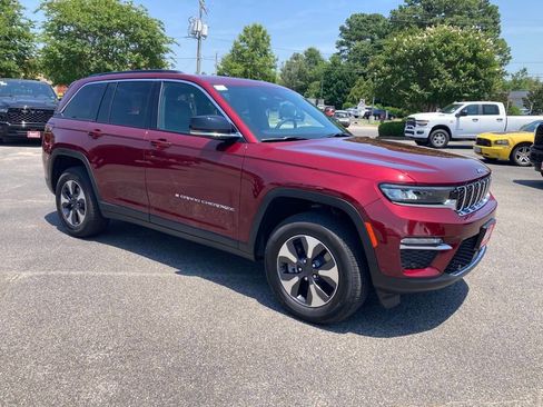 New 2024 Jeep Grand Cherokee Limited 4xe w/ Luxury Tech Group II AWD/4WD image 8