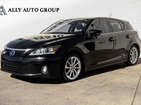 Used 2013 Lexus CT 200h image 1