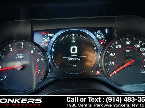 Used 2019 Chevrolet Camaro ZL1 image 44