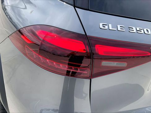 Certified 2025 Mercedes-Benz GLE 350 4MATIC image 25