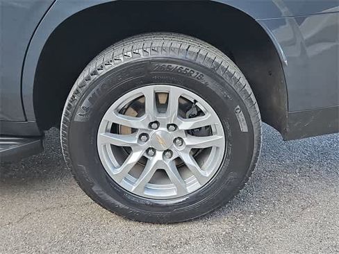 Used 2021 Chevrolet Tahoe LT image 14