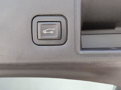 Used 2019 GMC Terrain SLT w/ Preferred Package AWD/4WD image 23