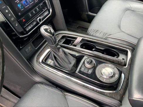 Used 2020 INFINITI QX80 Luxe w/ Proassist Package RWD image 16