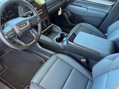 New 2026 GMC Terrain AT4 w/ Technology Package II image 11