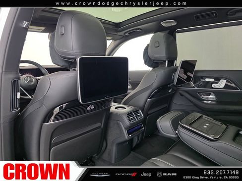 Used 2026 Mercedes-Benz Maybach GLS 600 4MATIC image 30