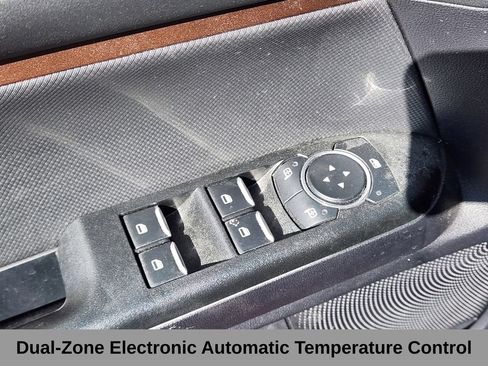 Certified 2024 Ford Bronco Sport Badlands w/ Premium Package AWD/4WD image 9