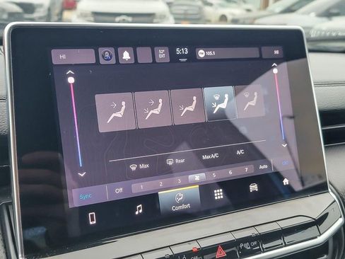 Used 2023 Jeep Compass Trailhawk image 13