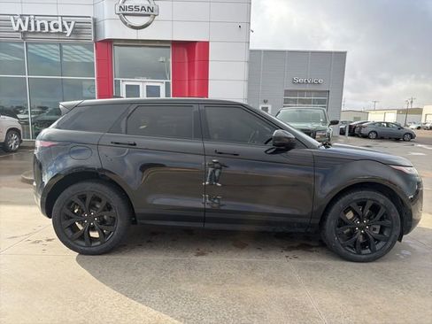 Used 2020 Land Rover Range Rover Evoque SE image 8