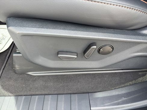 New 2026 Ford F350 Lariat w/ FX4 Off-Road Package image 29