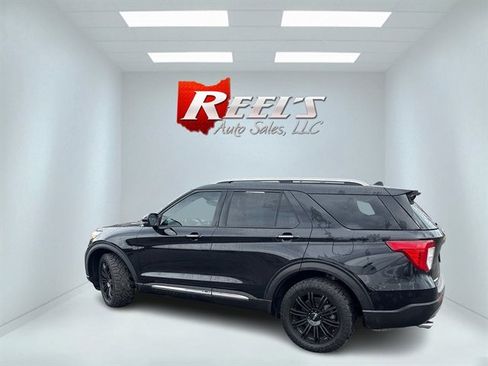 Used 2020 Ford Explorer Limited w/ Hybrid Equipment Group 310A image 35