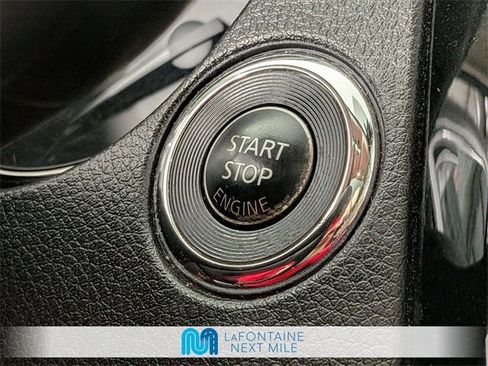 Used 2018 Nissan Rogue Sport SL w/ SL Premium Package image 20