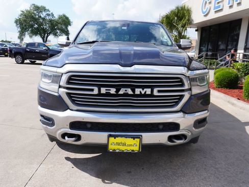 Used 2019 RAM 1500 Laramie image 2