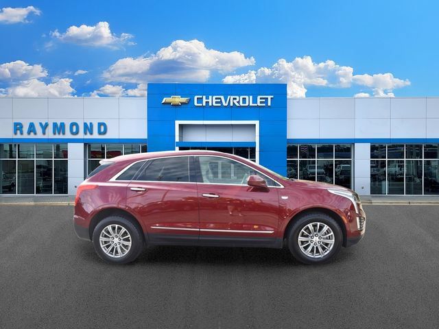 Used 2018 Cadillac XT5 Luxury w/ Driver Awareness Package AWD/4WD image 2