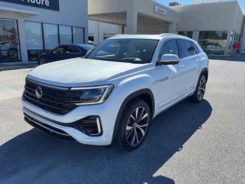 New 2026 Volkswagen Atlas Cross Sport SEL Premium R-Line image 3