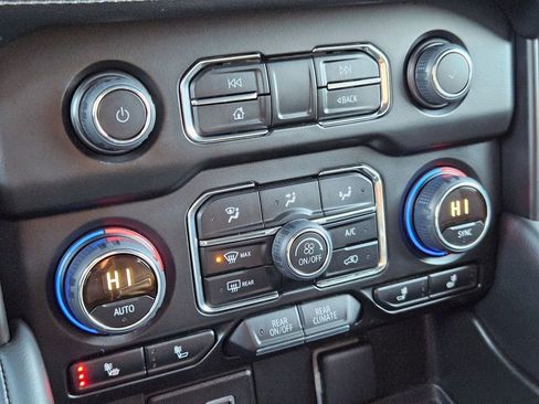 Certified 2024 Chevrolet Tahoe LT image 24