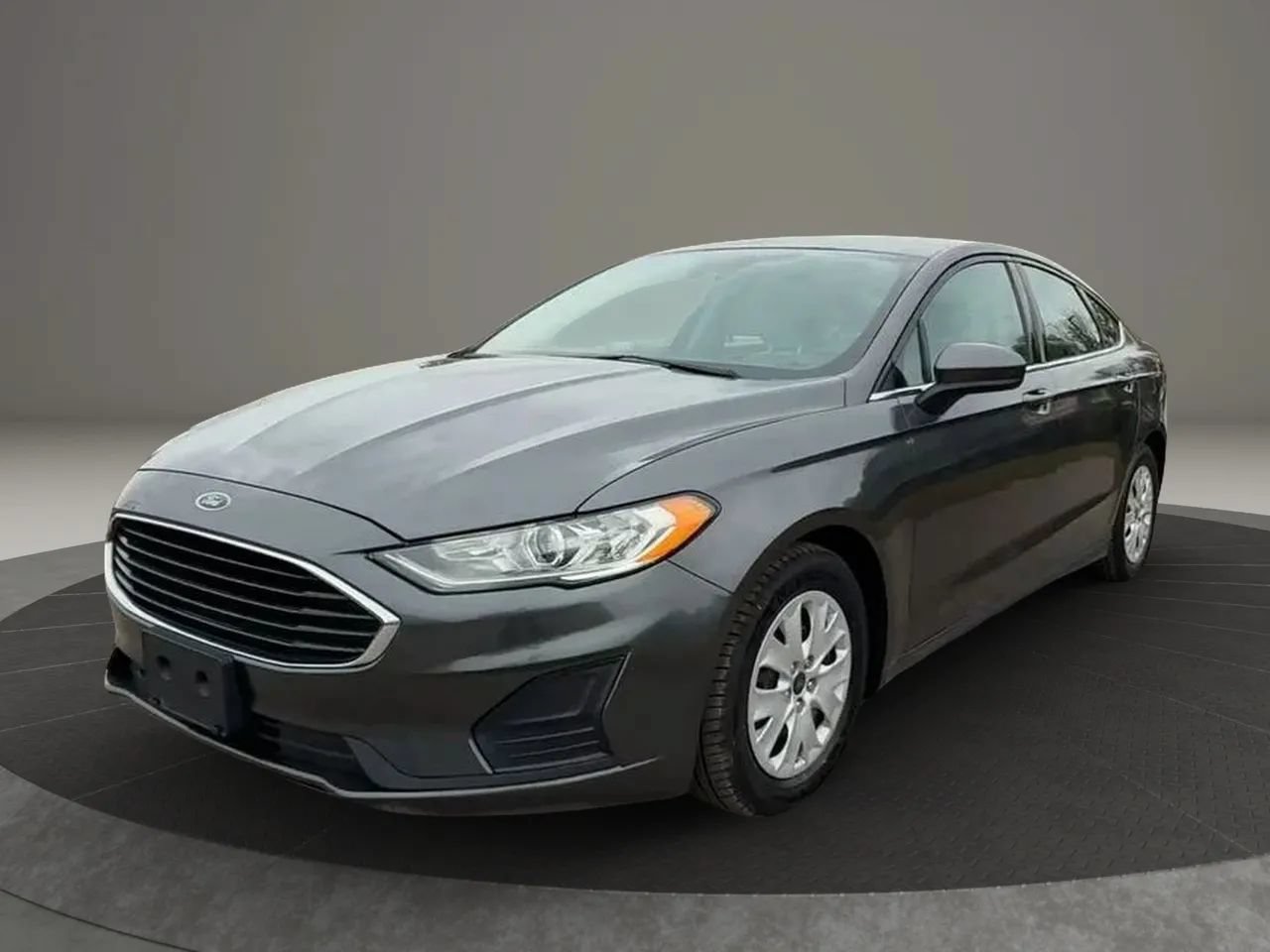 Used 2020 Ford Fusion S FWD image 3