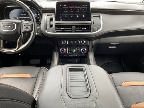 Certified 2022 GMC Yukon AT4 image 12