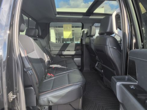 Used 2024 Ford F250 Lariat w/ Tremor Off-Road Package image 35