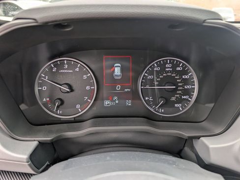 New 2025 Subaru Crosstrek 2.0i Premium image 17