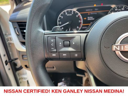 Certified 2023 Nissan Rogue SV AWD/4WD image 30