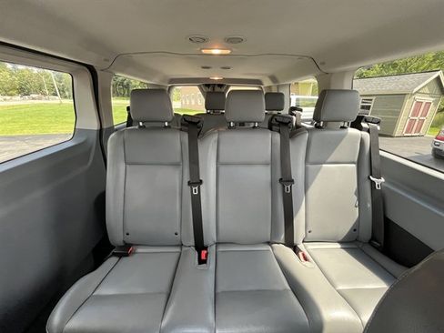 Used 2018 Ford Transit 150 XL RWD image 27