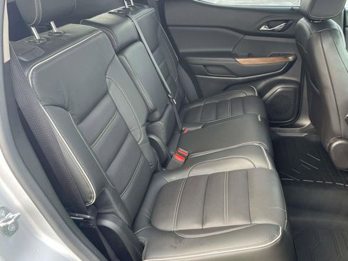 Used 2017 GMC Acadia Denali w/ Technology Package image 24