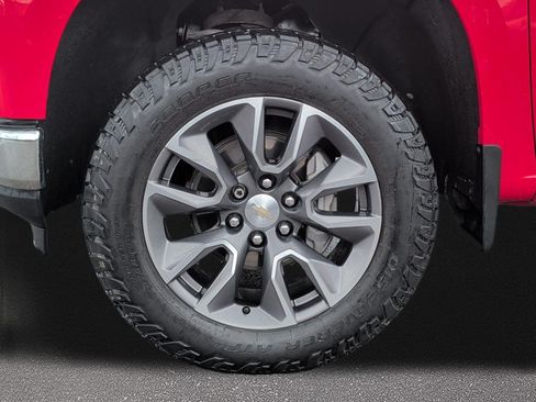 Used 2020 Chevrolet Silverado 1500 LT w/ Texas Edition RWD image 5